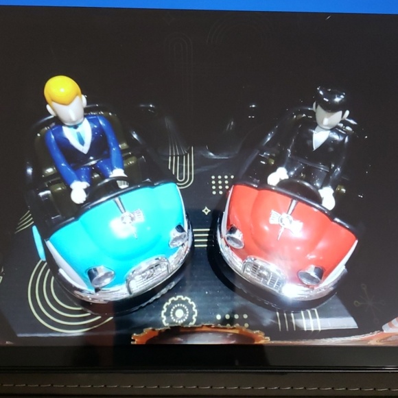 New F.A.O. Schwartz RC Bumper Car Set - Picture 5 of 8